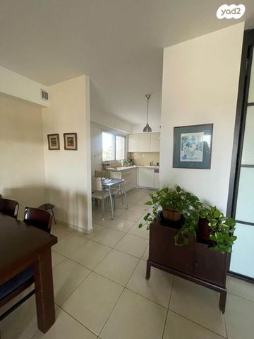 דירה, משעול גיל 7, ותיקים, כפר סבא