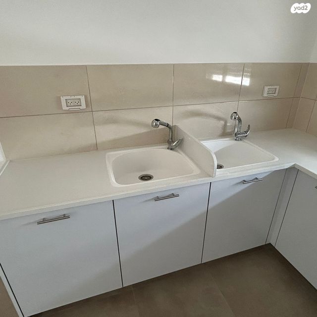 דירה, תלמוד בבלי 54, איילת השחר / רמת בית שמש ד-3, בית שמש