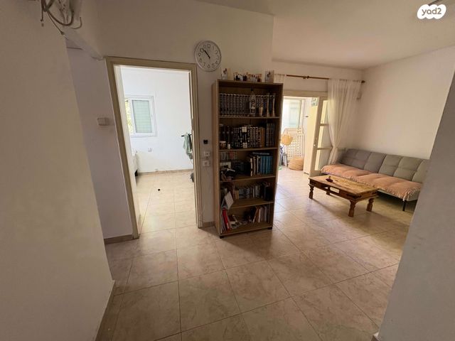 דירה, האם 39, נווה יהושע, ערמונים, רמת גן