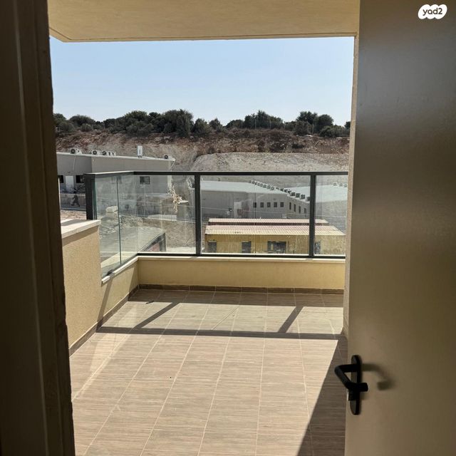 דירה, תלמוד בבלי 54, איילת השחר / רמת בית שמש ד-3, בית שמש