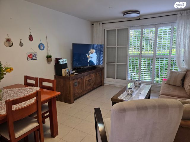 דירה, הר הצופים 25, קרית שרת מזרח, חולון