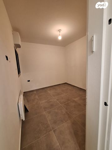 דירה, שחם 23, המגרסה, מבשרת ציון