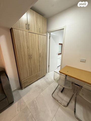 יחידת דיור, משעול תאנה 12, הפירות, שחמון, רובע 4, אילת