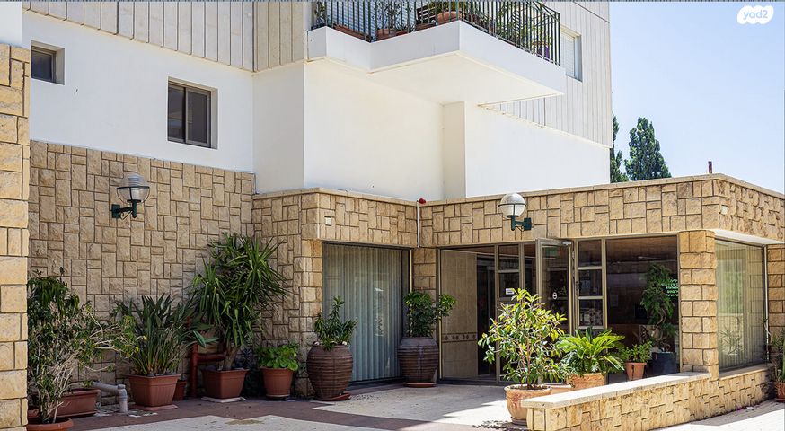 דירה, יעקב 34, ג' / מרכז מזרח העיר, רחובות