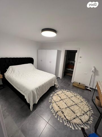 יוסף בוסל 28