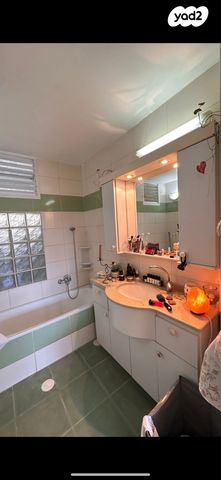 דירה, אדמונד פלג 52, רמת שאול, חיפה