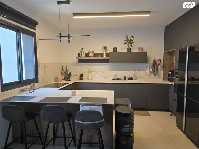 הרב מרדכי אליהו 11