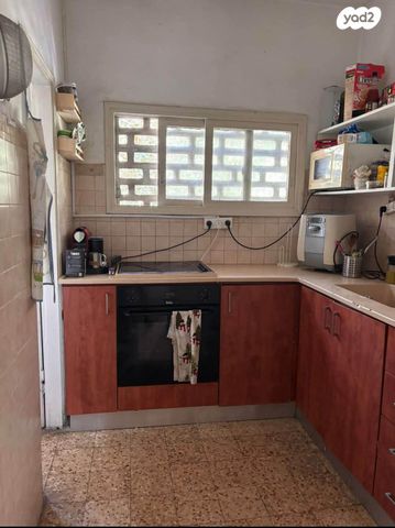 יהודה הימית 13