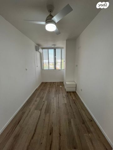 דירה, הס 2, מרכז, הרצליה