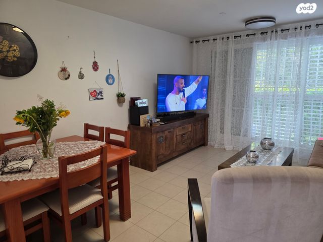 דירה, הר הצופים 25, קרית שרת מזרח, חולון