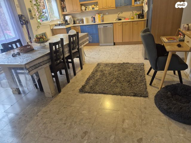 דו משפחתי, הררית 32, שערי תקווה, שערי תקווה