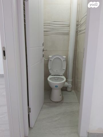 דירה, דרך הארבעה 4, אזור תעשיה זעירה, עכו