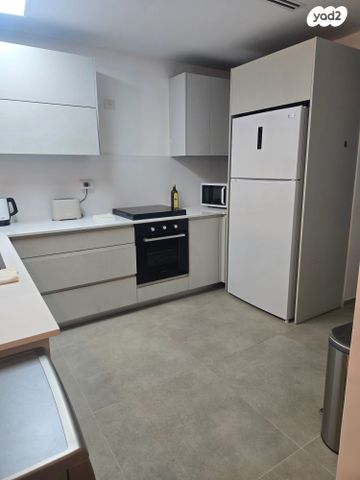 דירה, הס 7, טלביה, קוממיות, ירושלים