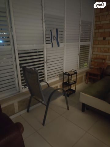 דירה, הרצל 86, עיר, מרכז העיר, נהריה