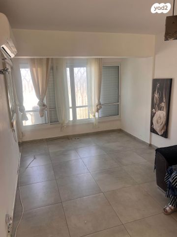 קרן היסוד 35