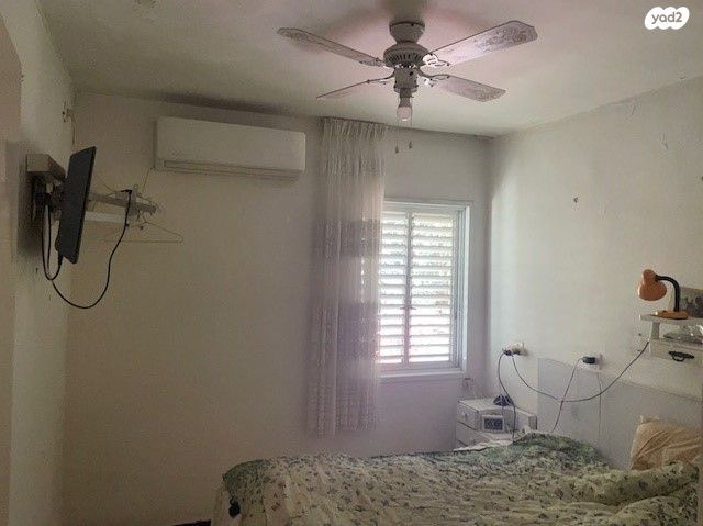 דירה, מצולות ים 38, חברת חשמל, גבעתיים