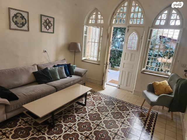 דירת גן, זאב ז'בוטינסקי 37, טלביה, קוממיות, ירושלים