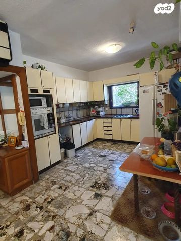 דירה, תלפיות 12, שכונת גפן, רמת גן