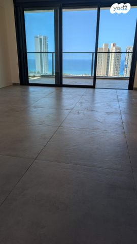 דירה, אמנון ליפקין שחק 10, נוף הטיילת, נתניה