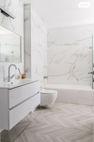 תיירות ונופש, העצמאות 111, אברמסקי, קרית אתא