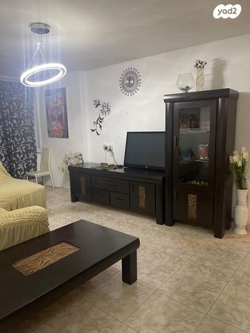 דירה, שדרות הנשיא בן צבי 23, יוספטל, נהריה