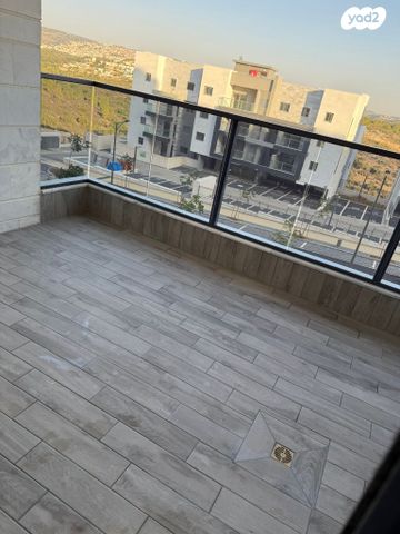 דירה, דרך ארץ 7, שאר העיר, חריש