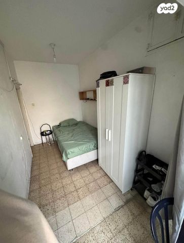 דירה, יהודה הימית 13, צהלון, שיכוני חסכון, תל אביב יפו