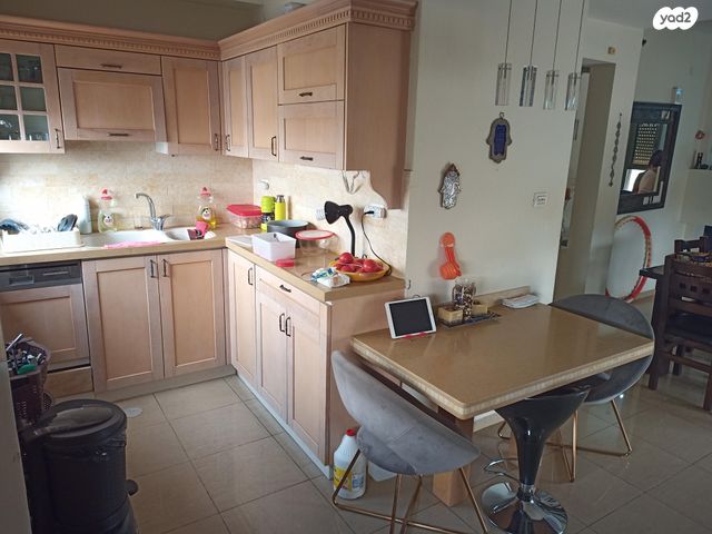 גג/ פנטהאוז, הרצל 15, עיר, מרכז העיר, נהריה