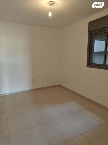 דירה, הערבה 1, גבעת טל, אלפי מנשה