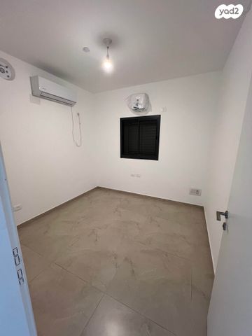 דירה, אמנון ליפקין שחק 4, נוף הטיילת, נתניה