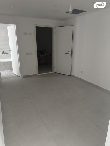 דירה, אמנון ליפקין שחק 6, נוף הטיילת, נתניה