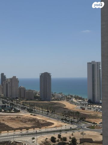 דירה, אמנון ליפקין שחק 6, נוף הטיילת, נתניה