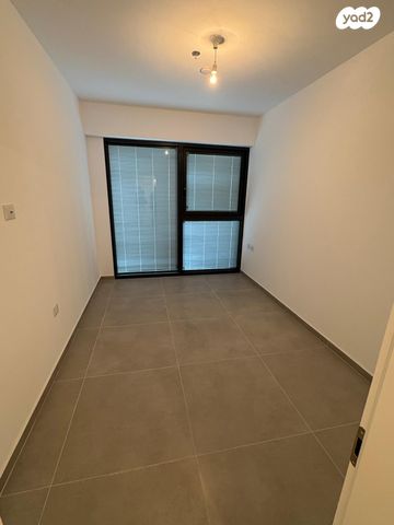 דירה, תוצרת הארץ 5, נחלת יצחק, תל אביב יפו