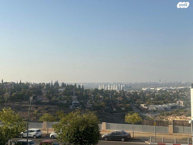 דירת גן, אלברט איינשטיין 1, פסגות אפק, ראש העין