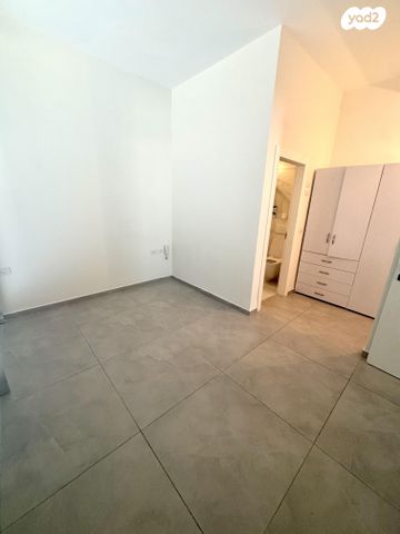 דירה, נחלת בנימין 100, פלורנטין, תל אביב יפו