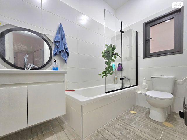 דירה, אילות השדה, אור ים, אור עקיבא