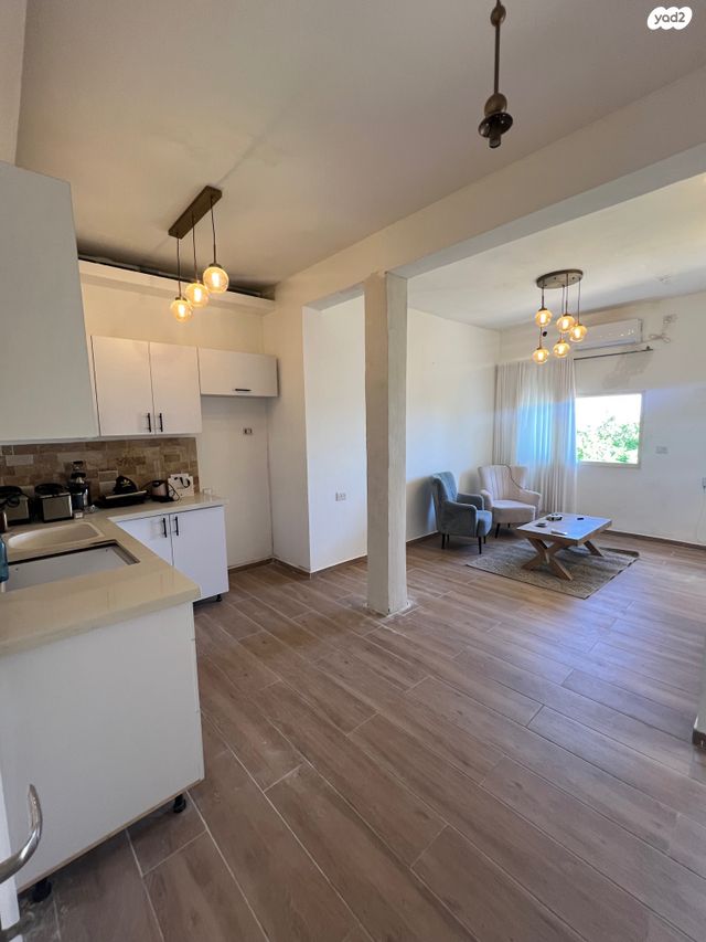 בית פרטי/ קוטג', קיבוץ גלויות, גבעת נשר, נשר