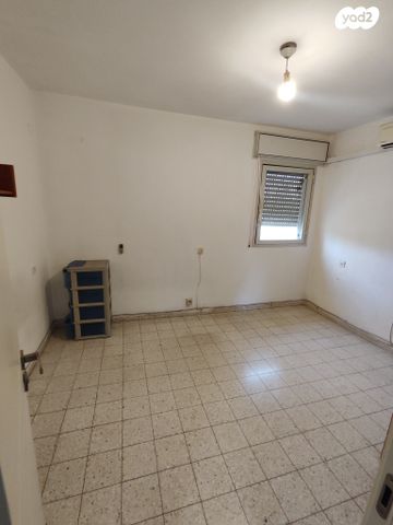 דירה, שכונה י"א, באר שבע