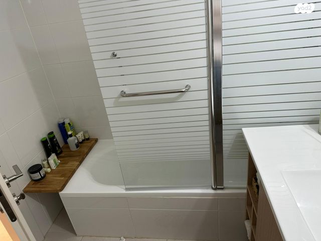 דירה, ניסים אלוני, פסגות אפק, ראש העין