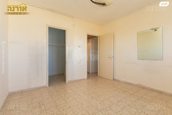 דירה, ליאון בלום, חיפה