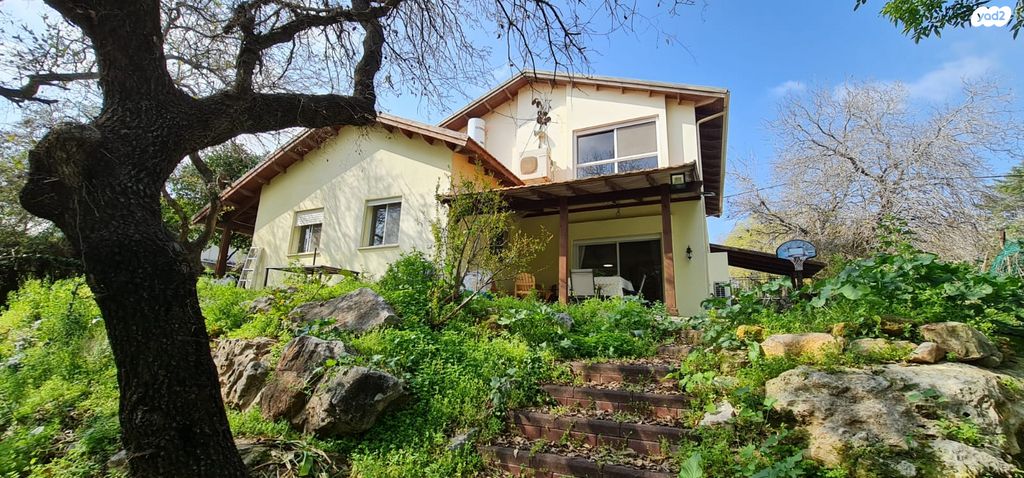 בית פרטי/ קוטג', החורש, אלון הגליל