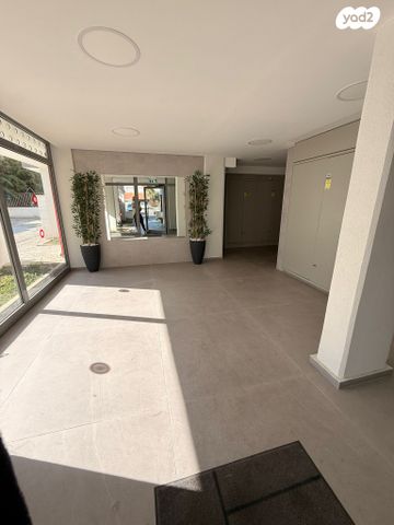 דירה, אילת 68, חולון