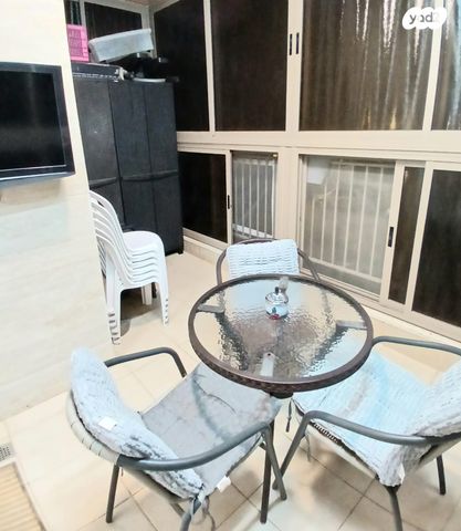 דירה, נתיבות