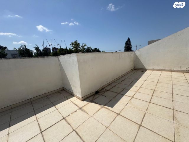 גג/ פנטהאוז, רמת גן