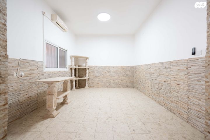 בית פרטי/ קוטג', הרימון 1, חרוצים, חרוצים