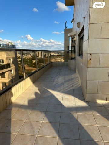 דירה, פייר קניג 11, נוף הטיילת, נתניה