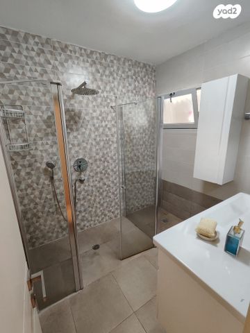 דירה, שכונה י"א, באר שבע