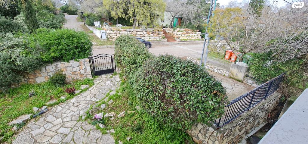 בית פרטי/ קוטג', החורש, אלון הגליל