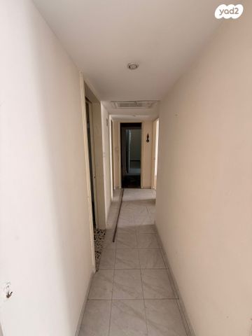 דירה, אילת 68, חולון