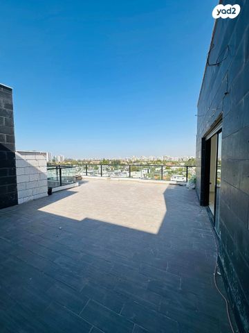 גג/ פנטהאוז, קרל נטר 9, אברמוביץ', ראשון לציון